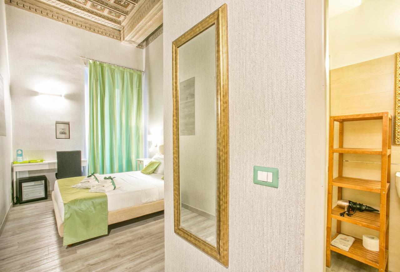 ローマ ヒストリー スイート Bed & Breakfast エクステリア 写真