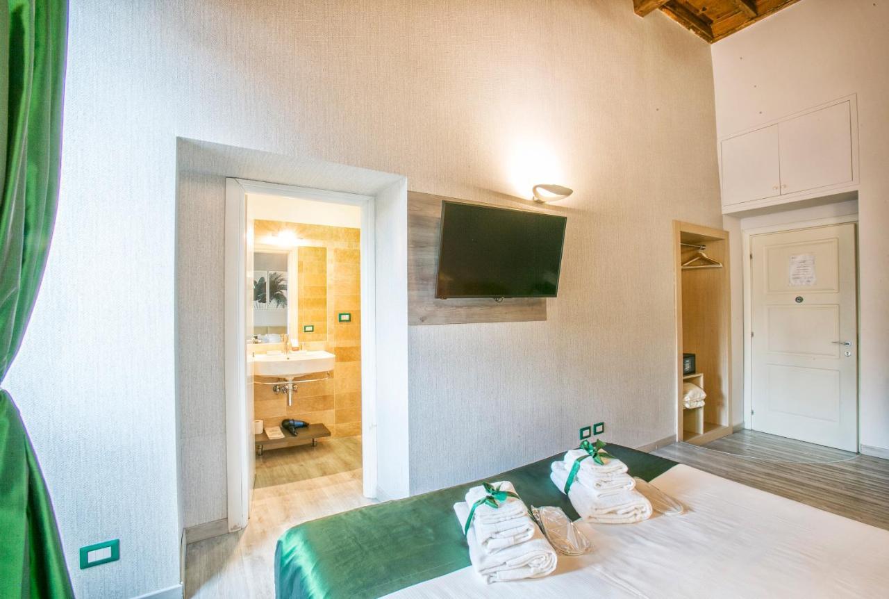 ローマ ヒストリー スイート Bed & Breakfast エクステリア 写真